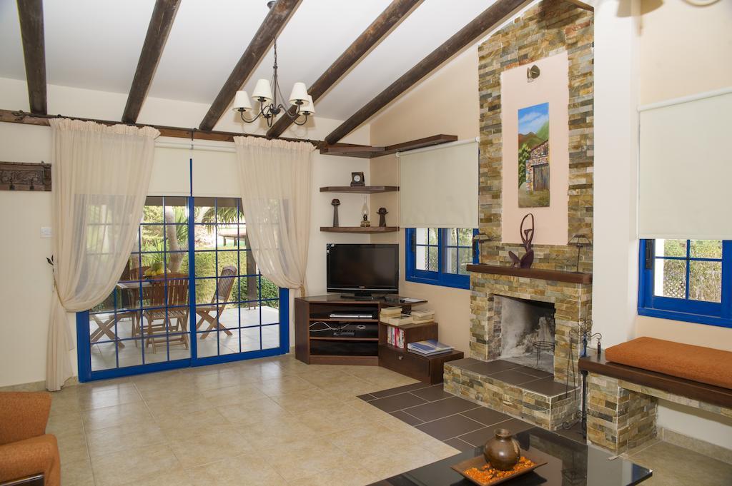 Akamas Edge Villas Polis Oda fotoğraf